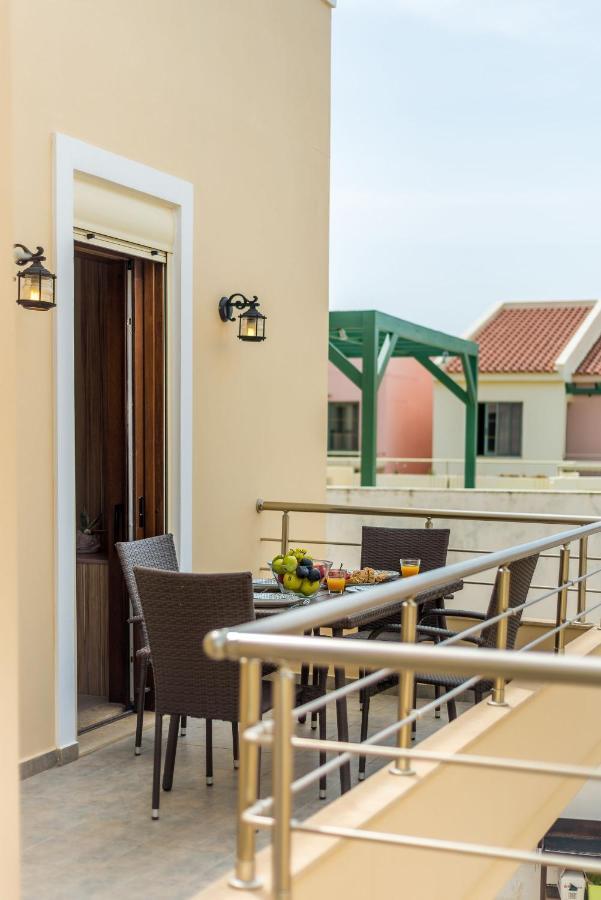 Amphitrite Beach House Chania  Bagian luar foto